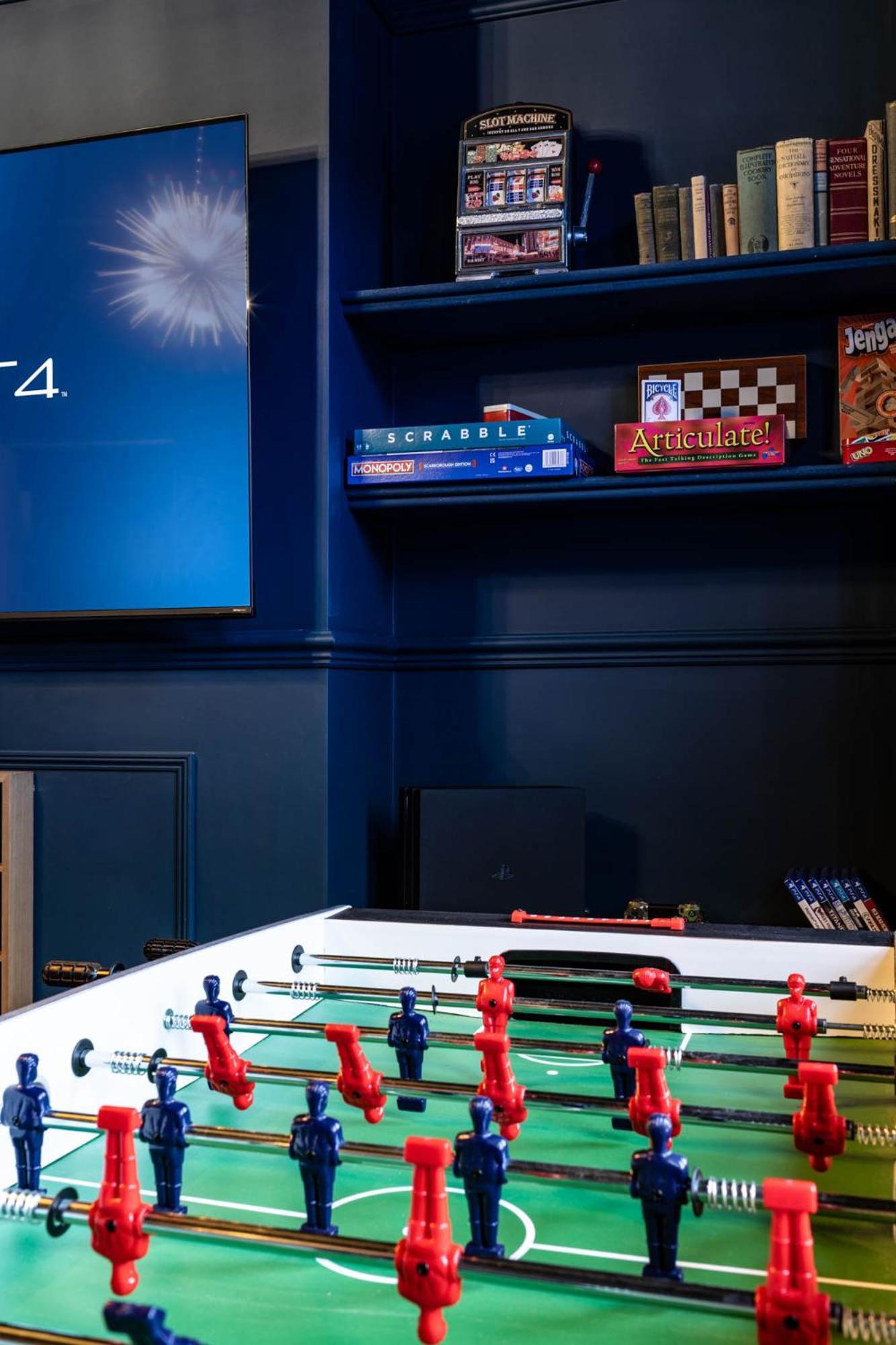 Emerald Park - Hot Tub & Games Room! สการ์โบโรห์ ภายนอก รูปภาพ